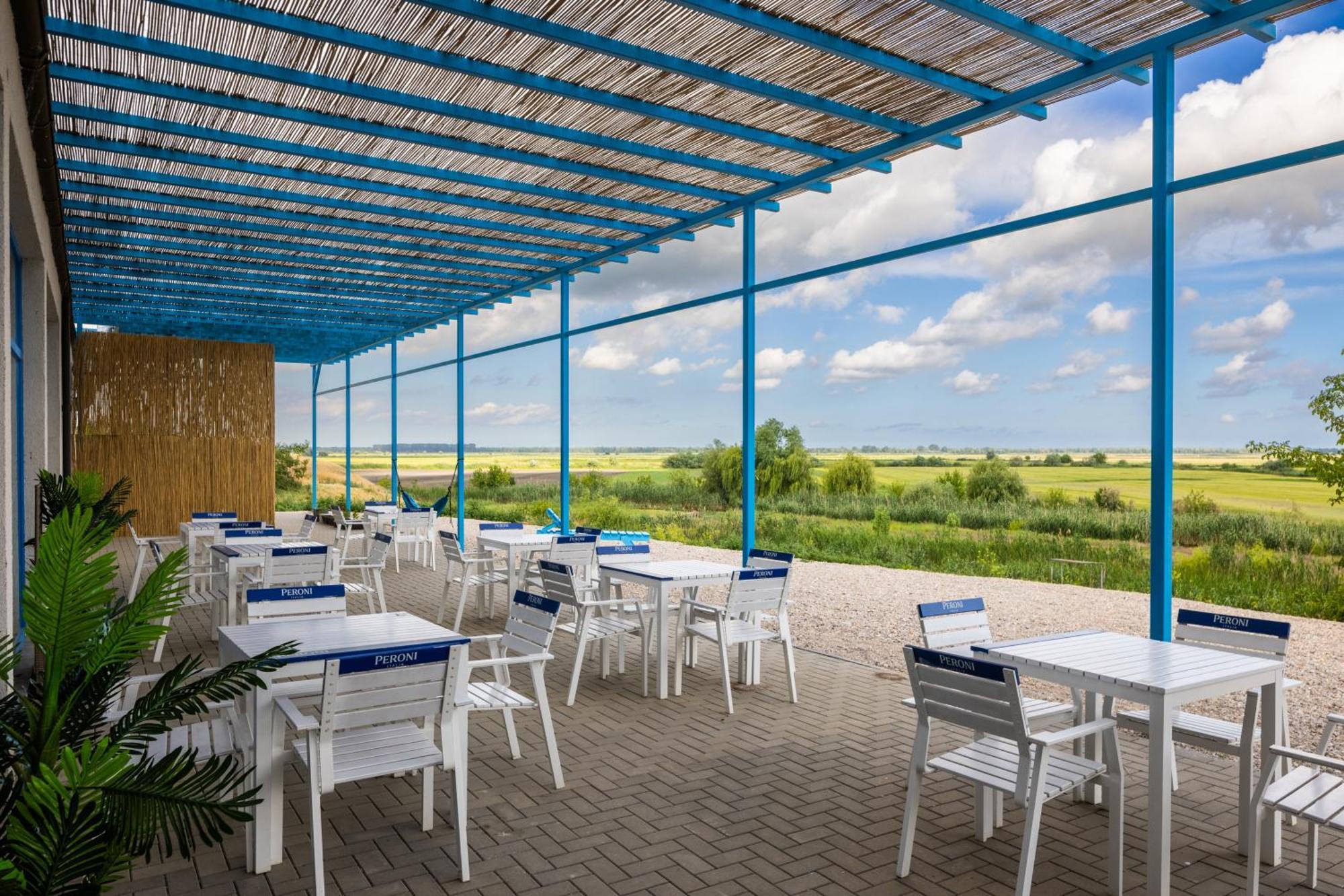 ホテル Danube Delta View Dunavăţu de Jos エクステリア 写真